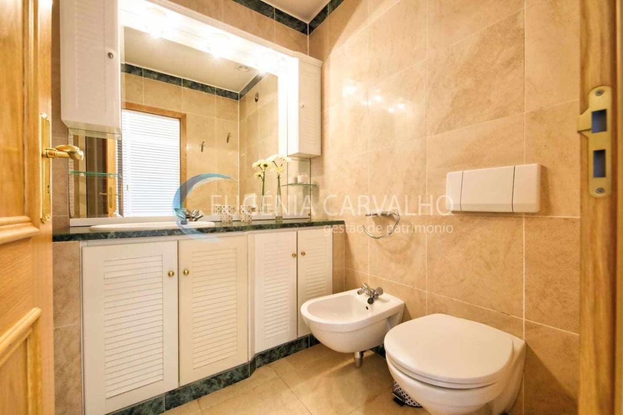 Ria Charme Apartamento No Centro Da Cidade Apartment Aveiro Exterior photo